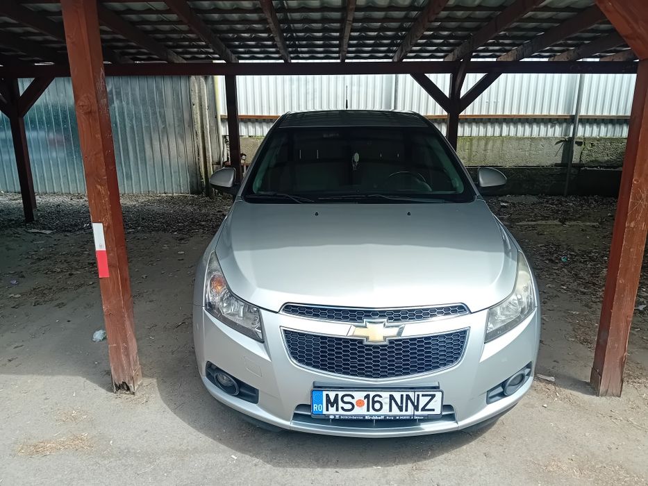 CHEVROLET Cruze