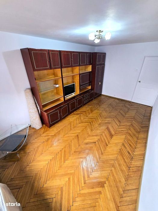 Apartament 2 camere decomandat | Micro 17 | Etaj 3