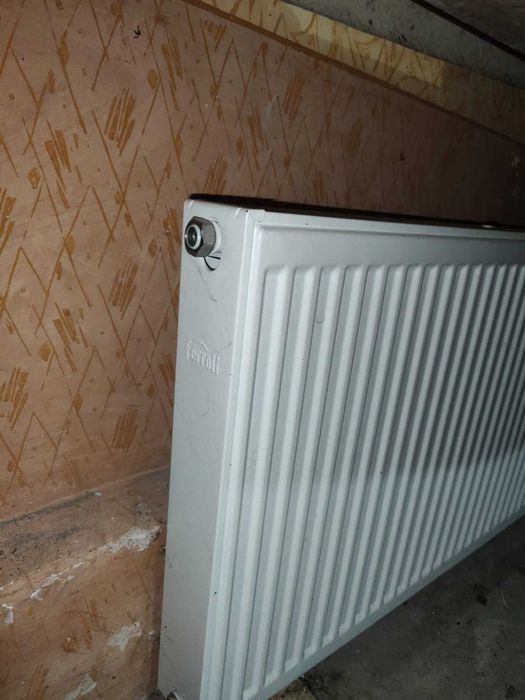 Calorifer otel Ferroli