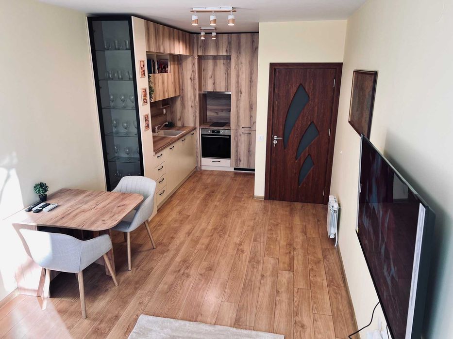 Дава се под наем Двустаен апартамент в София, Център - 65 кв.м за 697.17 € - Снимка #6