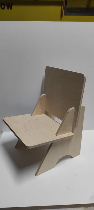 Продам детские стульчики