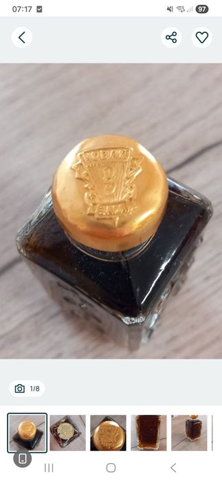 Esenta parfum Hobar 80 ani.