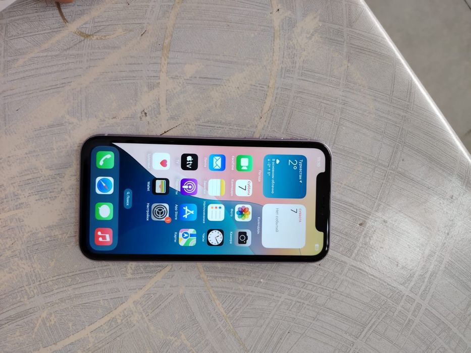 продается телефон