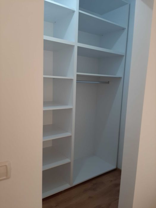 Inchiriez apartament