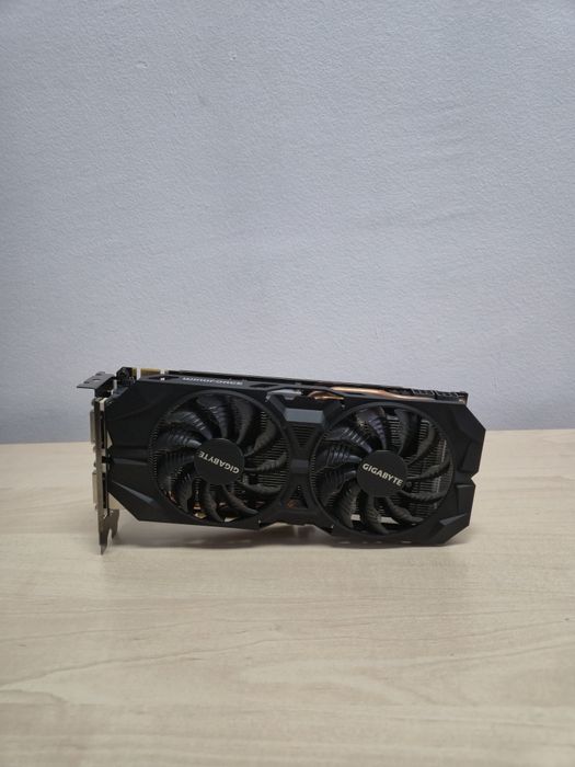 Видео карта GIGABYTE GeForce GTX 960 4GB Windforce
