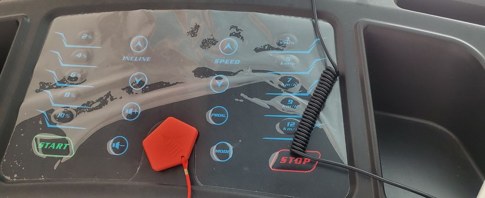 Продам беговую дорожку