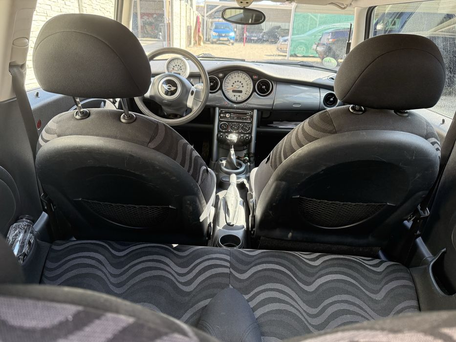 MiNi One 1,6 benzina 115 cp proprietar