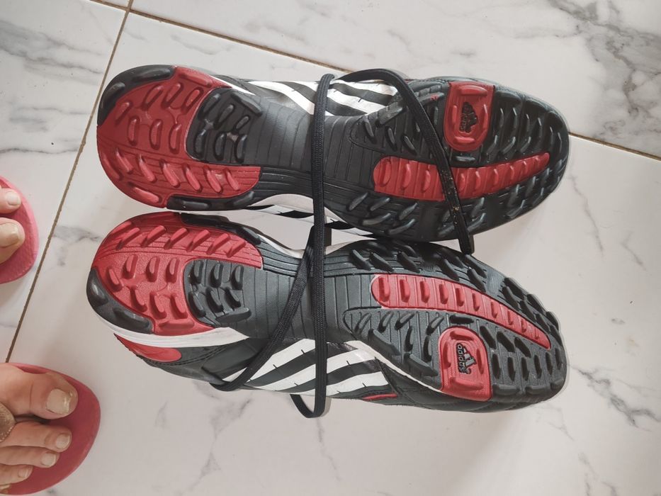 Papuci femei și barbati