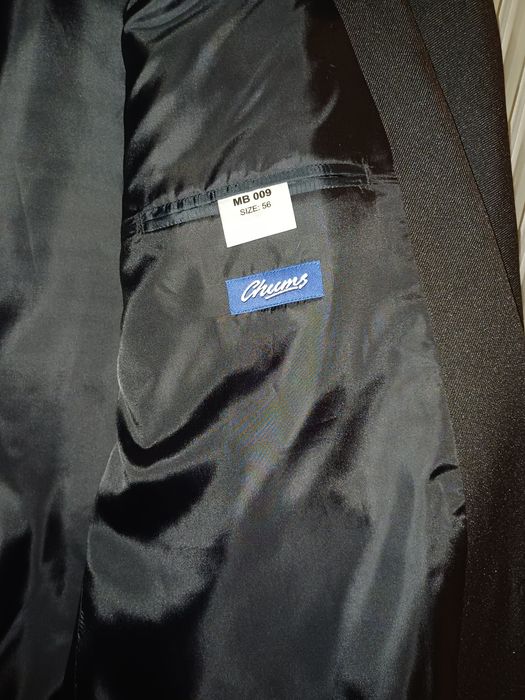 Чисто ново сако "Chums"