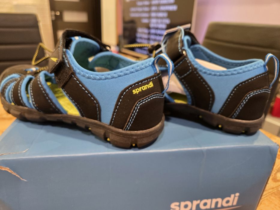 Нови детски сандали 36 номер