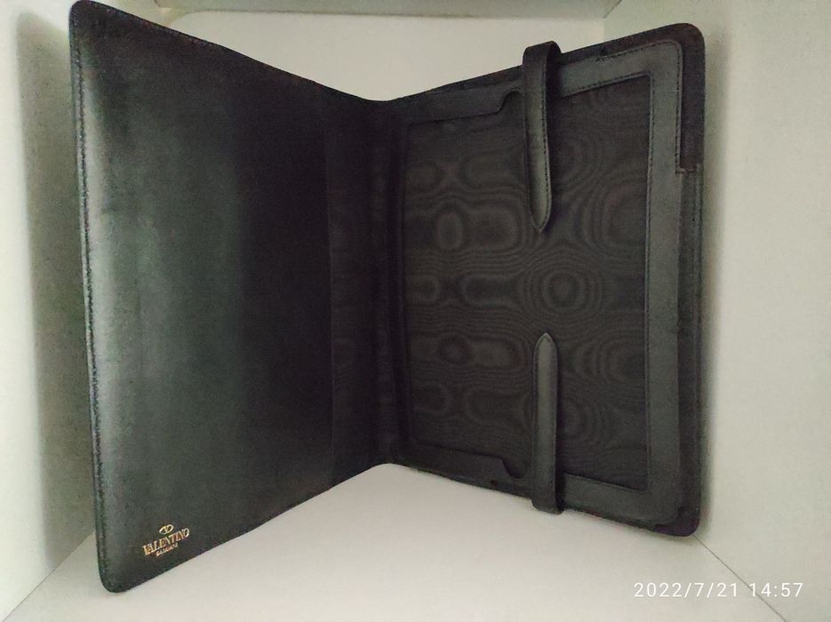 iPad Valentino чехол кожаный