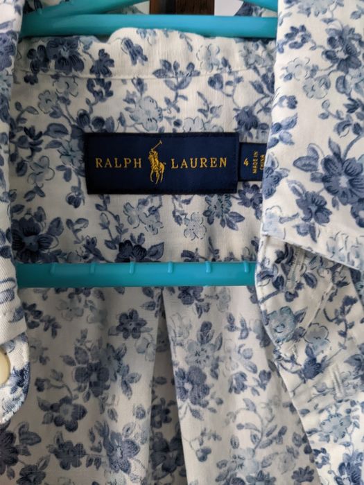 Geacă și cămașă de firmă