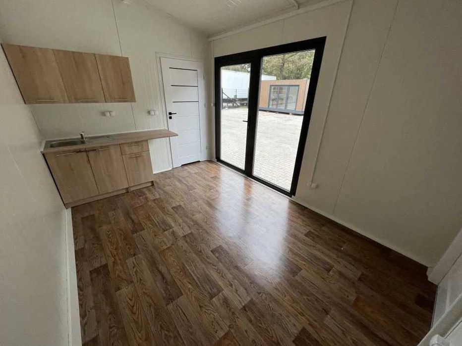 Container rezidențial/birou de 24 m²
