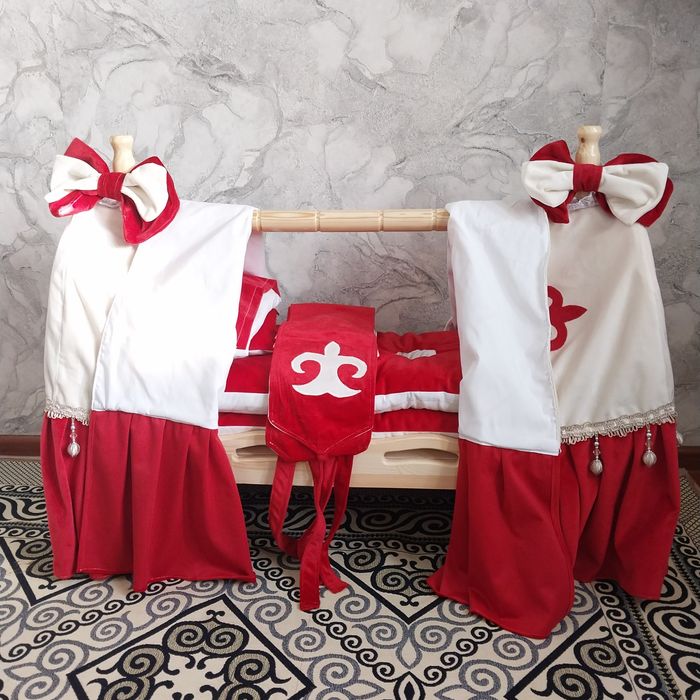 Бесік Элит. Мдф бесіктері