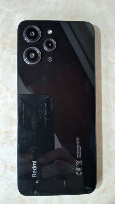 Xiaomi Redmi 12 !