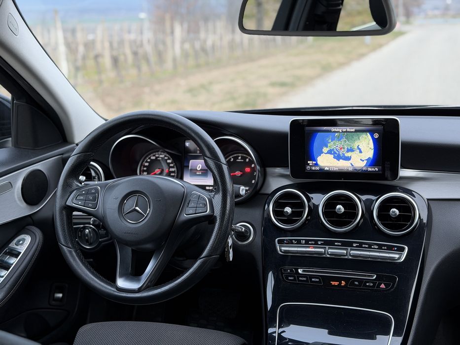 Mercedes-Benz C200 4Matic