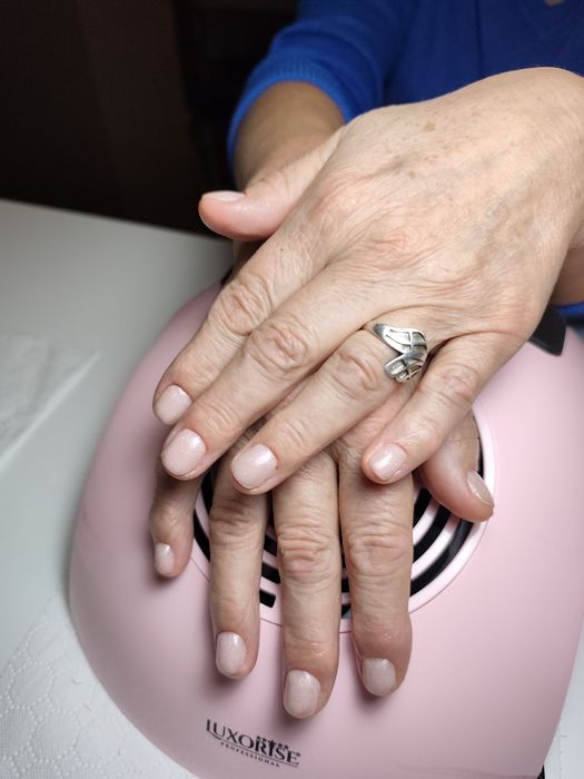 Unghii cu gel 60 lei!!! Apărători Patriei!!!