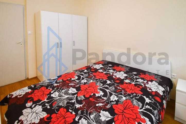 Дава се под наем Четиристаен апартамент в София, Лозенец - 125 кв.м за 790 € - Снимка #5