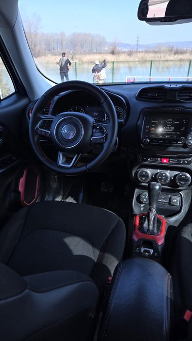Jeep Renegade impecabil, .4x4