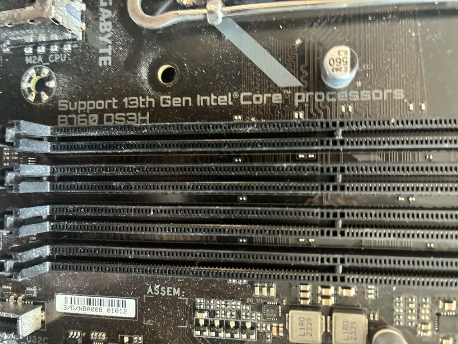 Материнская плата lga1700