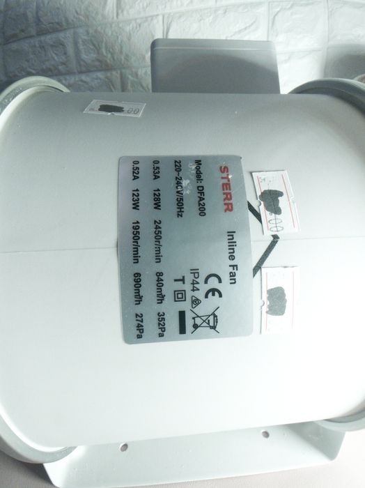 Ventilator tubulatură STERR DFA200 200 mm, 2 viteze, 840 m³/h, IP44 – Nou