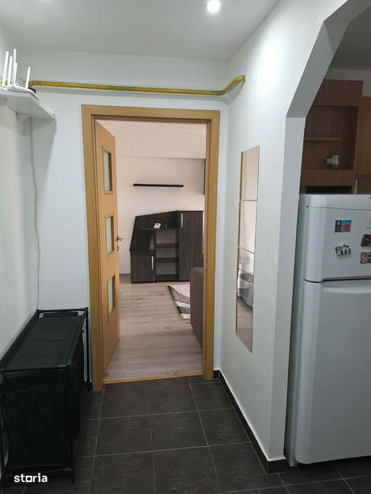 Apartament decomandat 2 camere zona Rovine