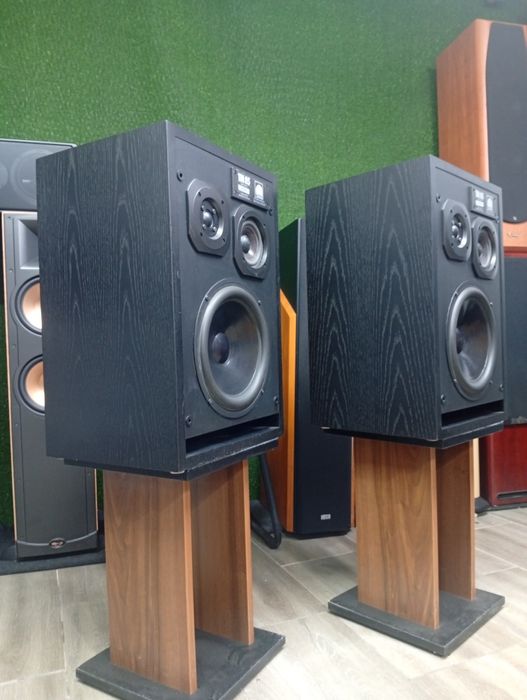 Тонколони ARCUS TM-85