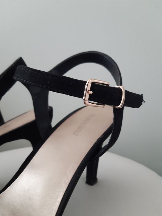 Сандалети GRACELAND, черни на ток