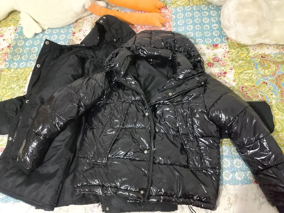 Срочно продам куртки осень