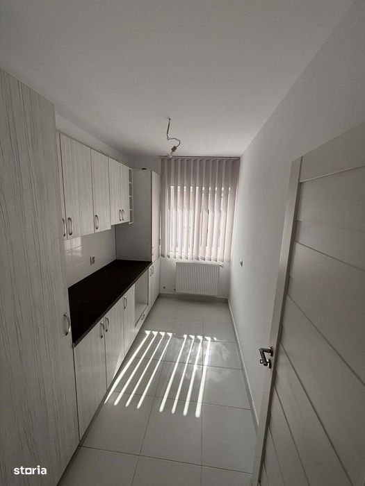 De vânzare 2 camere decomandate ,et.1 ,Ipotești(Hereditas)-Suceava