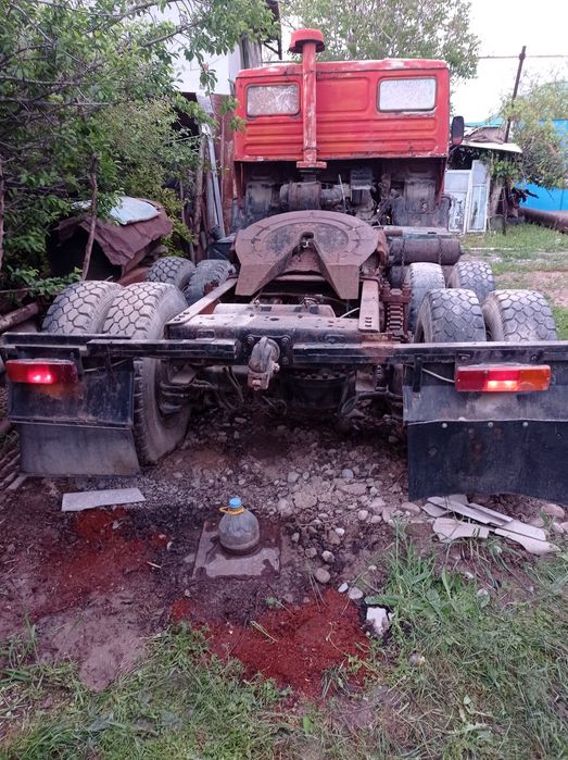 Продается КАМАЗ-54112 тягач 1985 г.в.