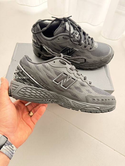 New Balance 1906w Black Metallic