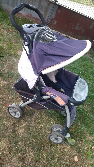 Бебешка количка Чико