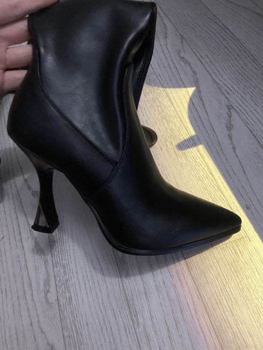 Сапоги с небольшим каблуком