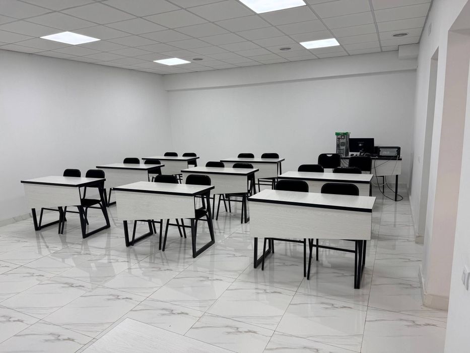 Ofis ijaraga beriladi.
