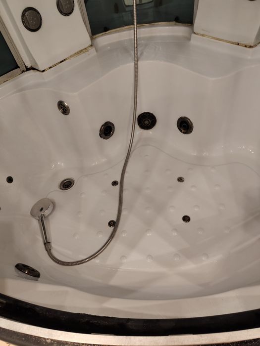 Продам  душевую кабину