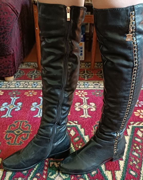 Ботфорты, проусапожки и ботинки черные кожаные