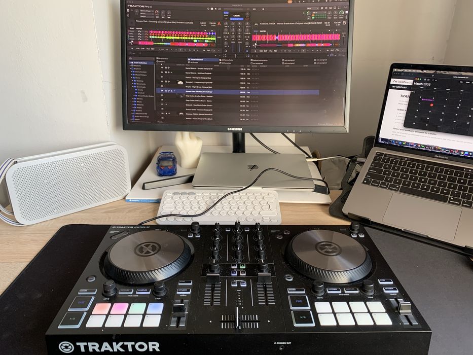 Пулт Native Instruments Traktor Kontrol S2