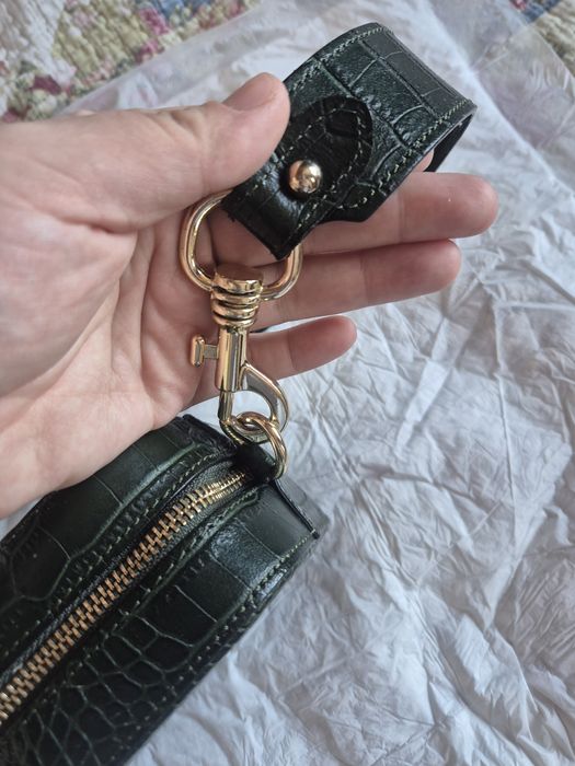 Продам сумку кросс боди