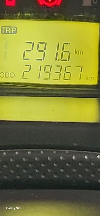 Nexia 3 yili 2018 yurgani 220000 kiraska bor