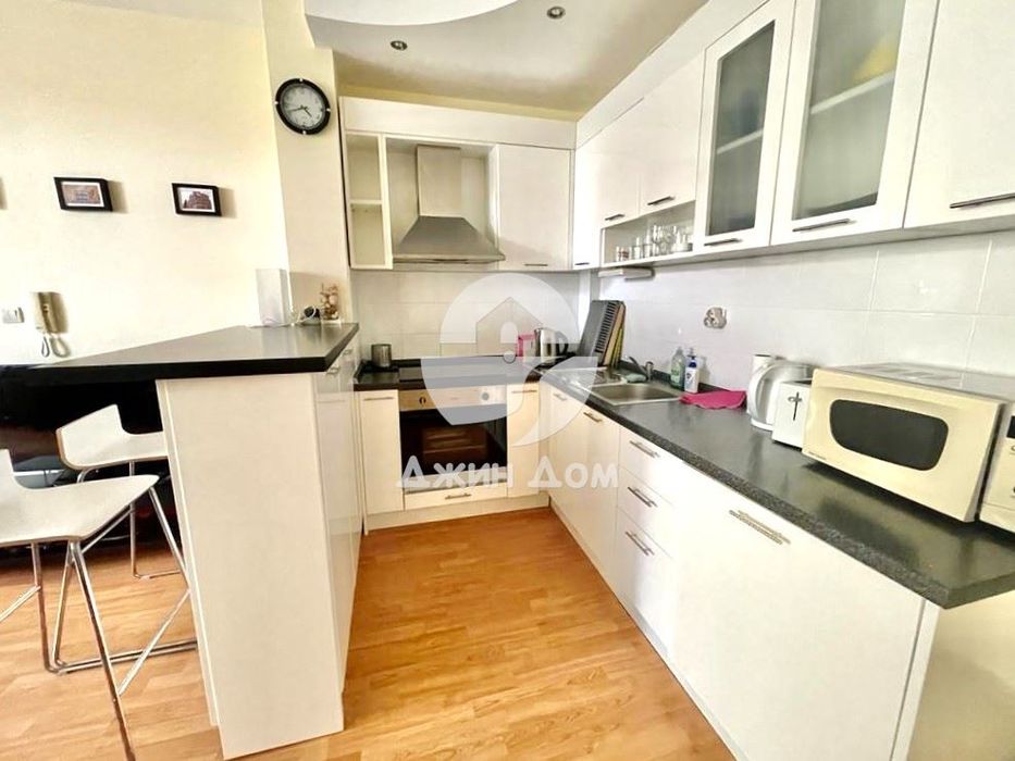 Продава се Двустаен апартамент в Свети Влас - 78 кв.м за 1449 €/кв.м - Снимка #3