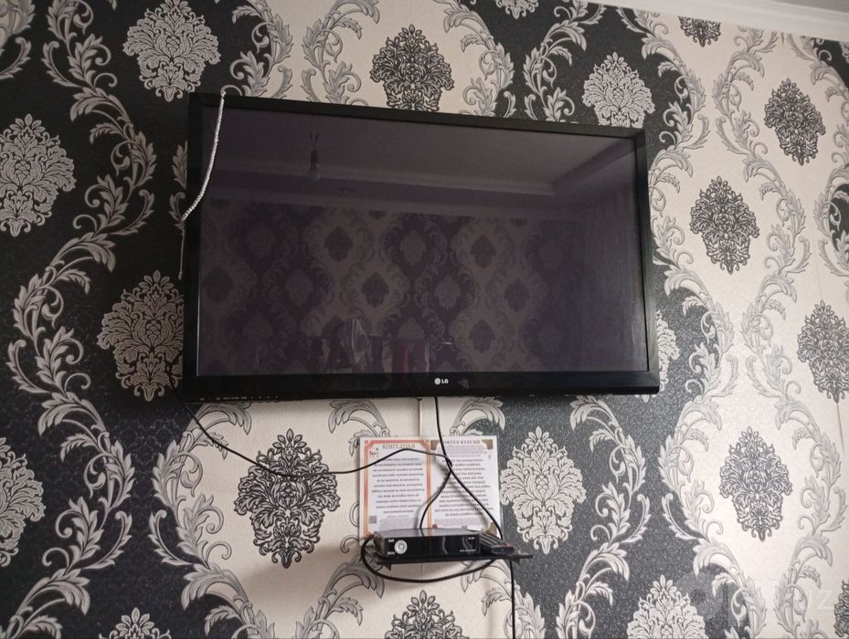 Продается LG телевизор