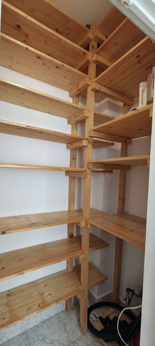 Vanzare garsoniera spațioasă, etaj 1, zona Dedeman