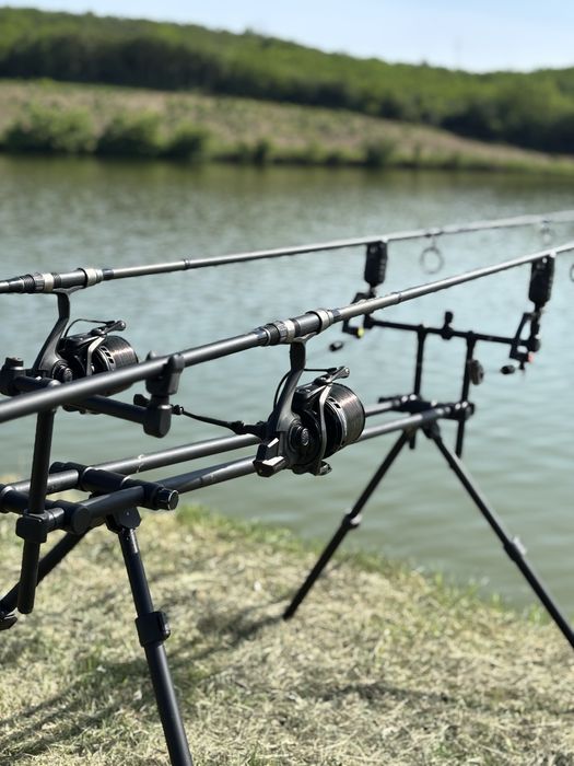 Въдици Pro FL + макари ProFL