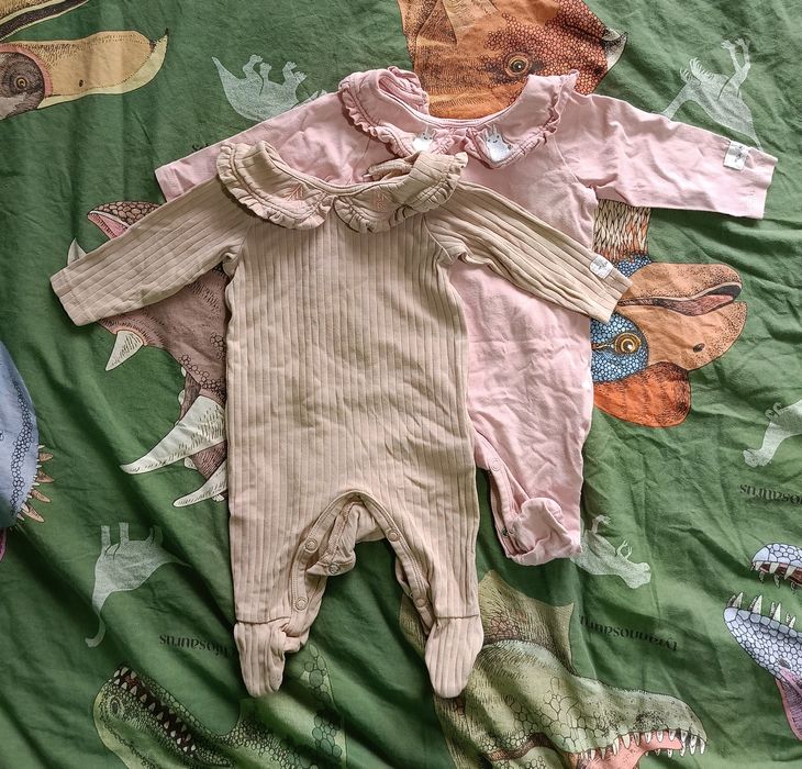 Бебешки дрехи за момиче