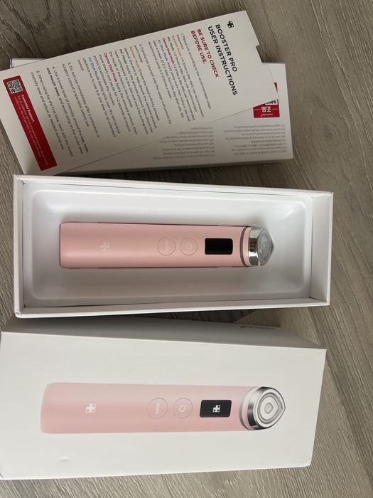 Medicube микротоковый массажер срочно продам!