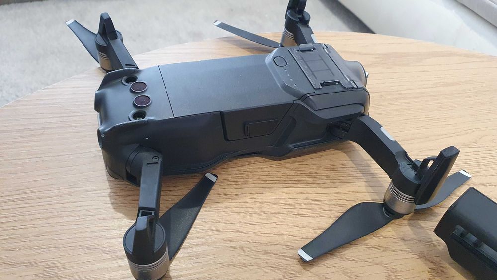 Dji mavic air super combo drona