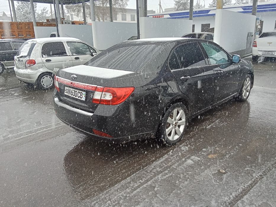 Boshiga 3000, qogani bir yilda 300dan. Epika sotiladi.