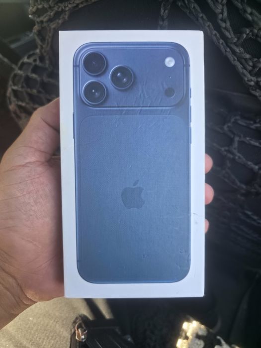 iPhone XR Deep Blue 256GB