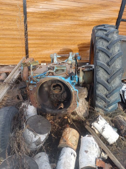 Продам вилы на трактор